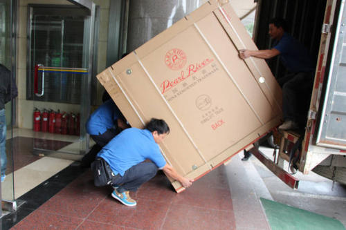 会理钢琴贵重工艺品无忧运